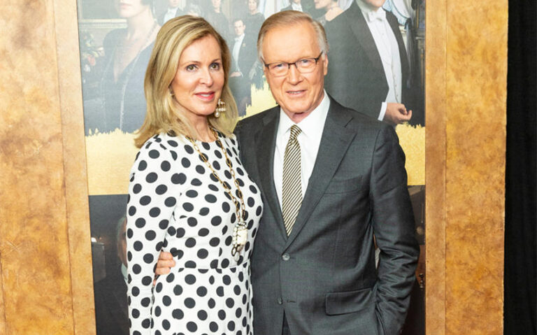 chuck scarborough wife